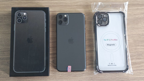 Apple iphone pro max - apple, 11
